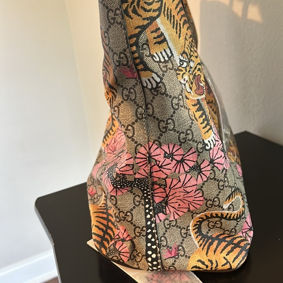 New authentic Gucci tote bag - Picture 8 of 12